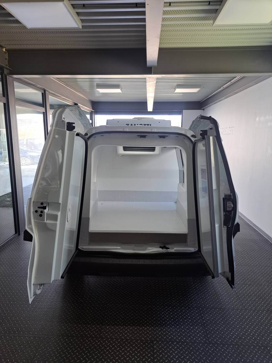 Aménagement d'un véhicule frigo