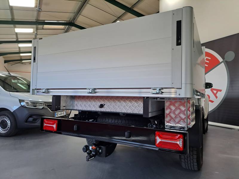 Pose d'un Plateau sur un Pick Up Toyota Hilux