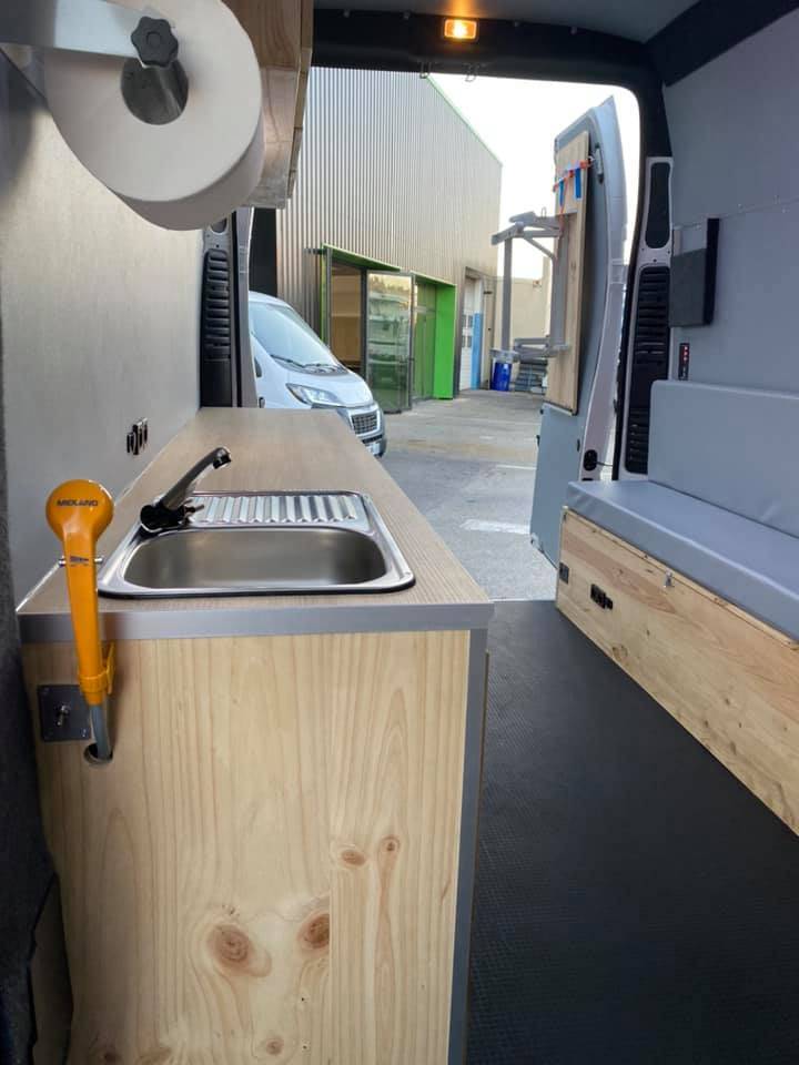 Création d'un cabinet médical ambulant pour la ville de Nice 06