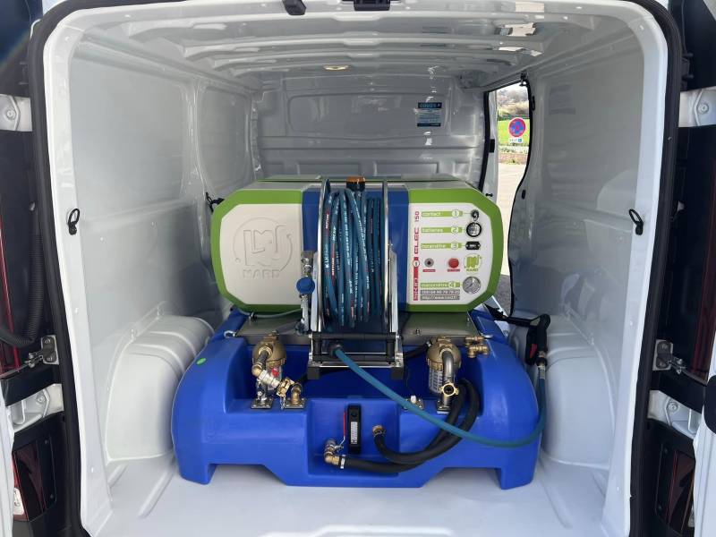  matériel de nettoyage urbain electrique proche d'Aix en Provence 13