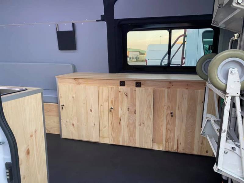 Création d'un cabinet médical ambulant pour la ville de Nice 06