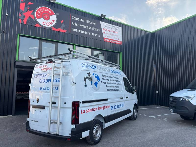 Pose galerie utilitaire pour un client à Forcalquier 04