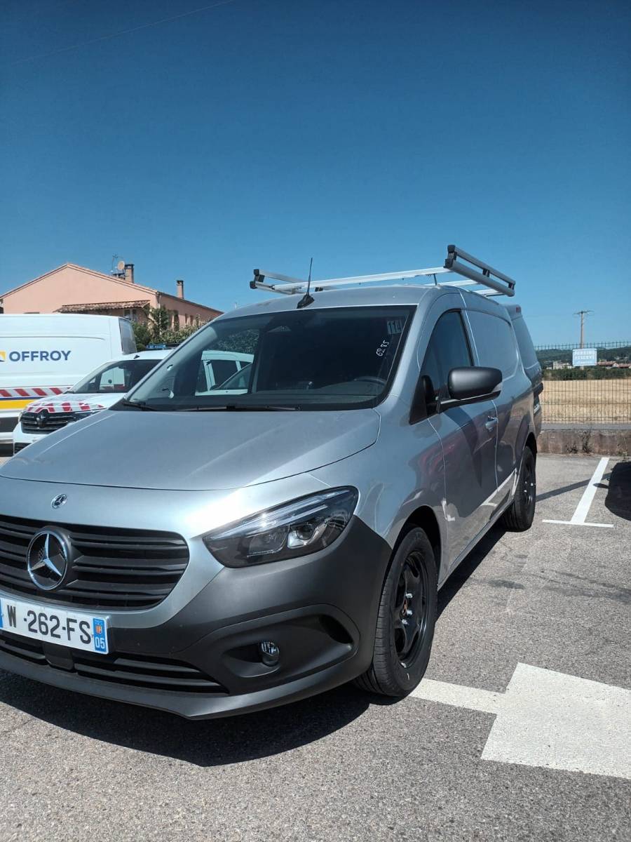 Pose galerie sur Mercedes Alpes de haute provence 04