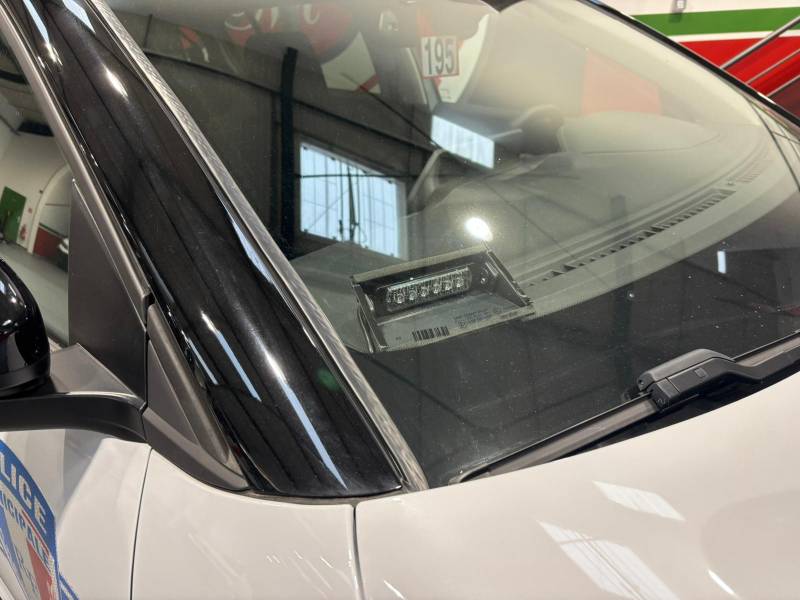 Transformation véhicule police municipal à coté de Monpellier 