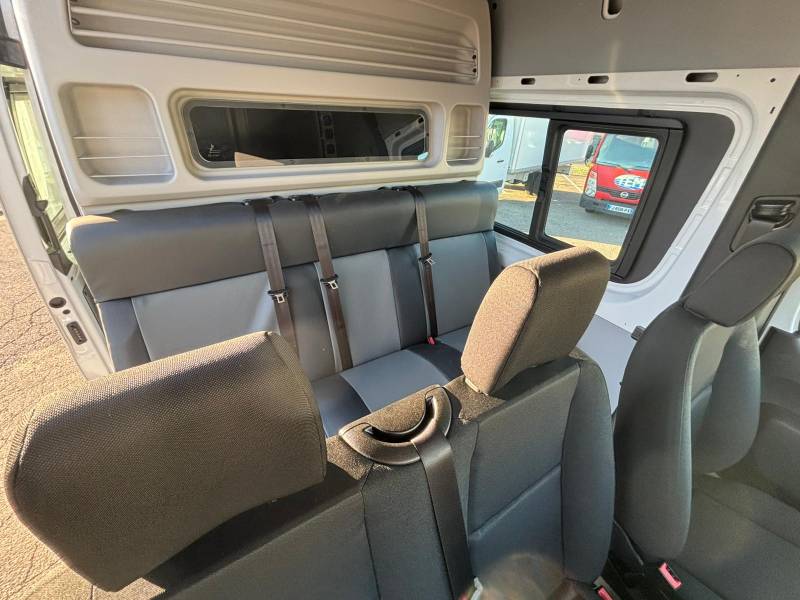 Aménagement d'une cabine approfondie Mercedes Sprinter 04