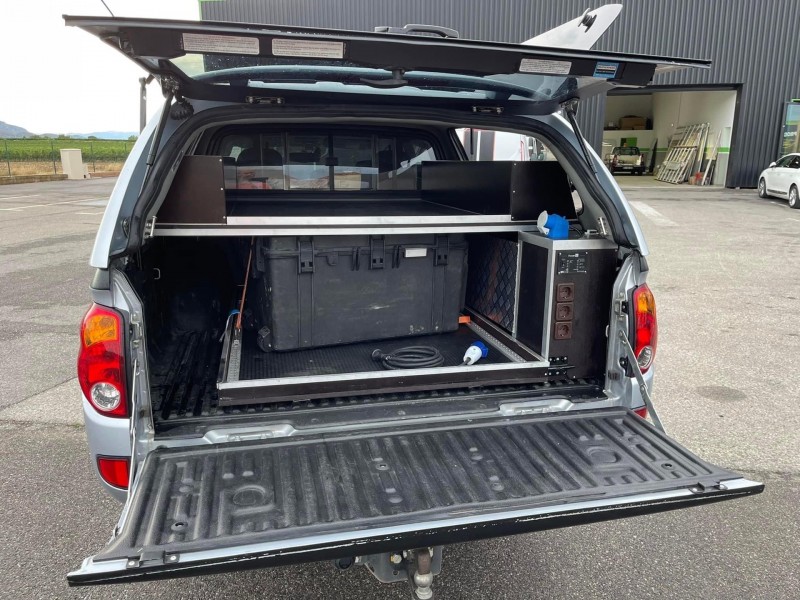 Pose rangement dans un pick up dans la région PACA 