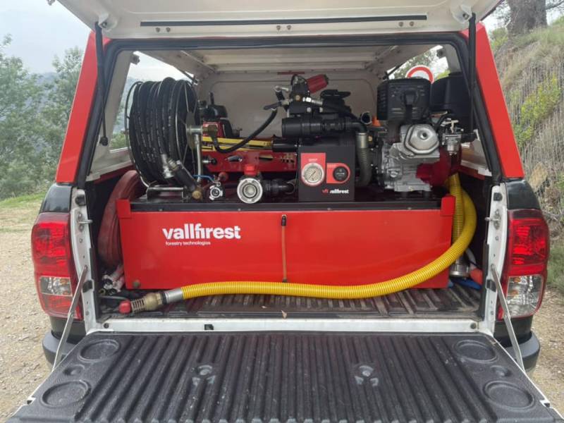kit feu de foret sur pick-up à Manosque 04